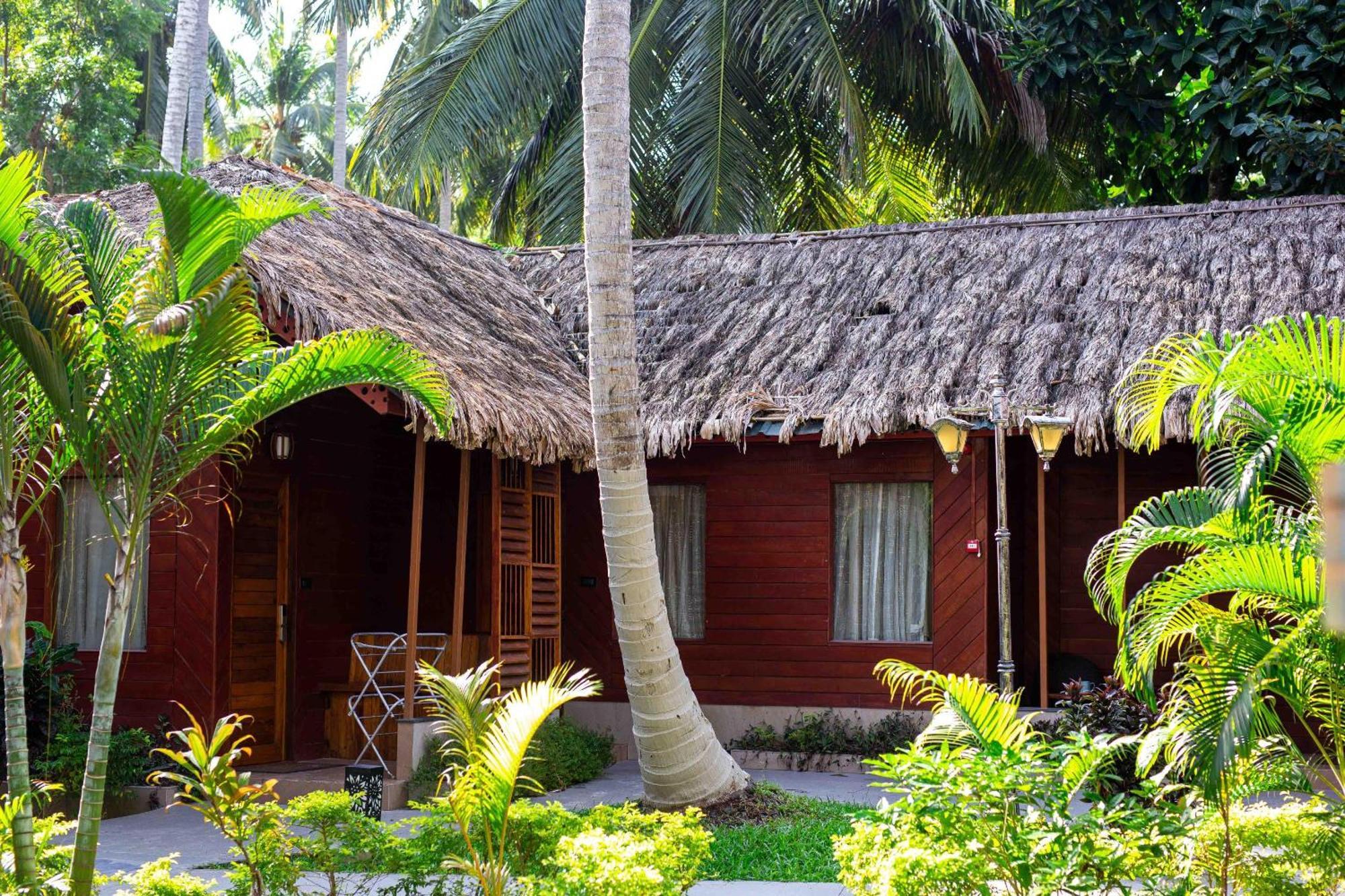 Resort Coral Reef & Spa, Havelock Vijay Nagar Beach